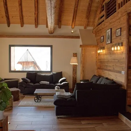 Augustin Chalet