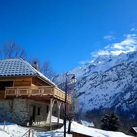 Augustin Chalet